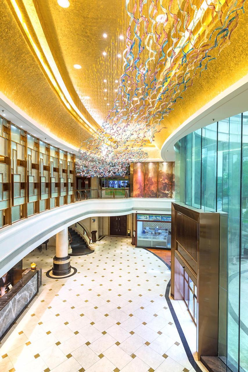 Guangzhou Nan Guo Hotel Exterior photo